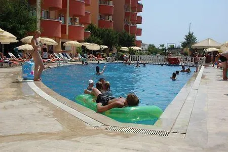 Apartmanhotel Grand Uysal & 3*